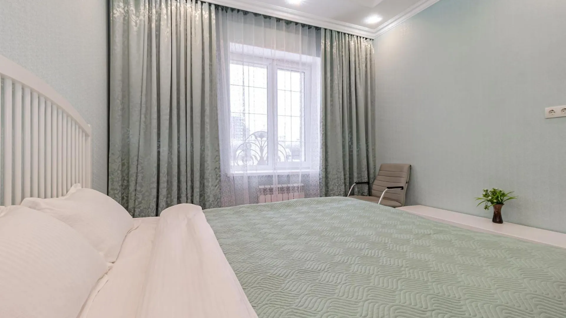 Венский Квартал-29 Apartments- Expo, Mega Silky Way Astana 0*,